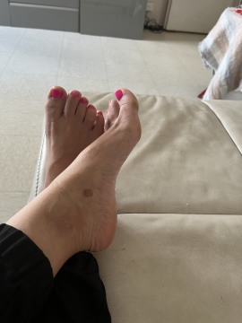 MomFeet MomFeet