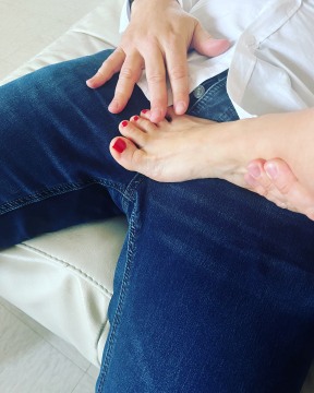 MomFeet MomFeet