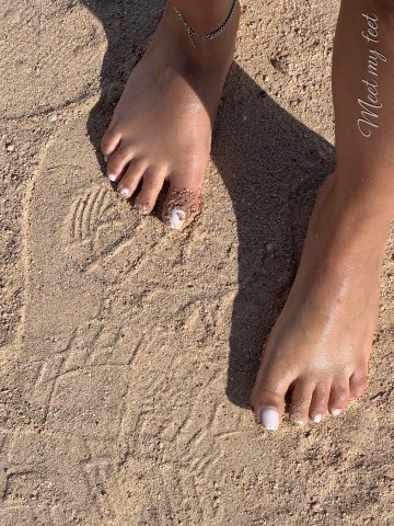 FeetGirrl FeetGirrl