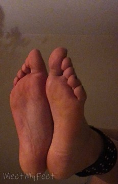 JulieFeet25 JulieFeet25