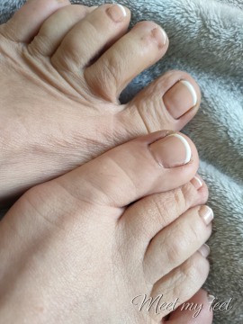 FeetgiirlBdx FeetgiirlBdx