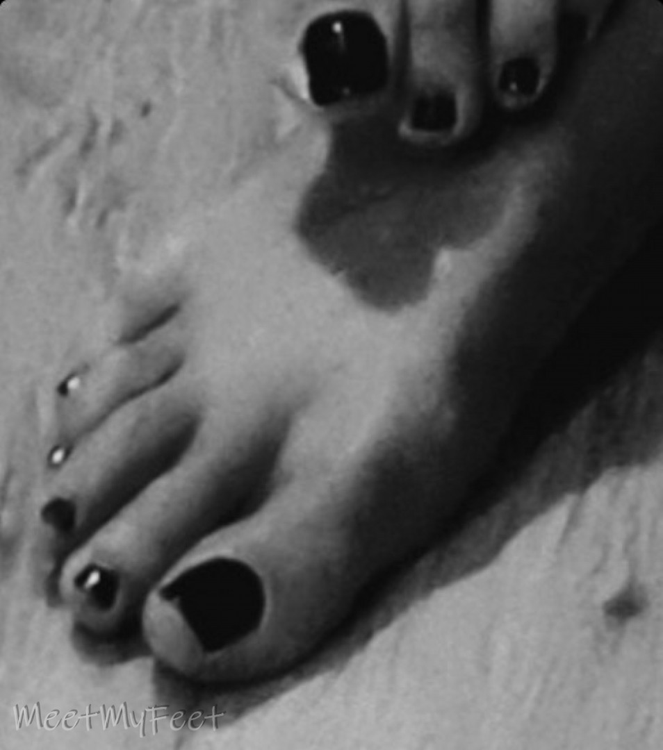 Meet My Feet - Sultane